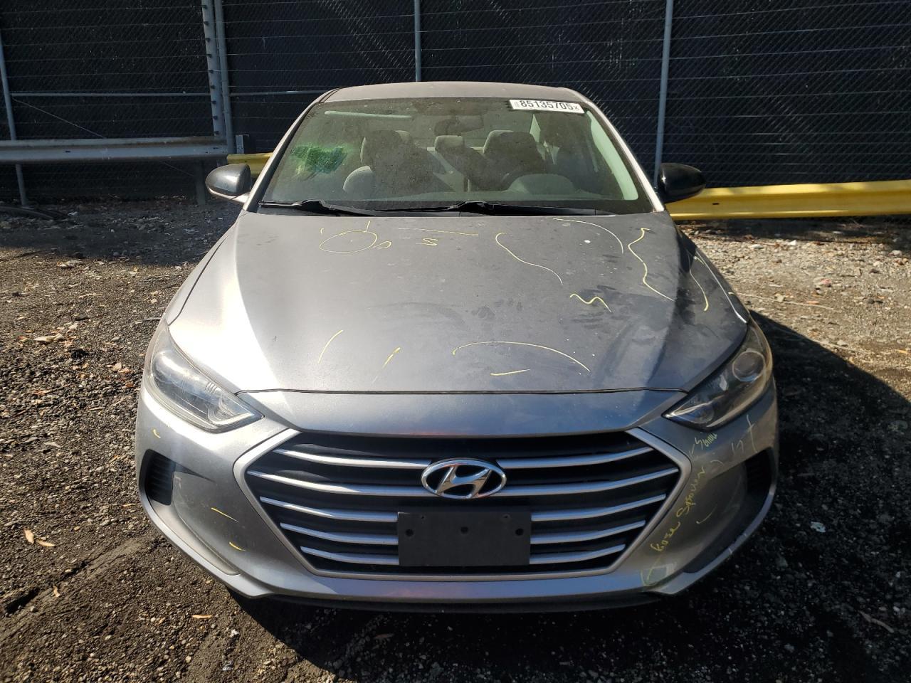 2017 Hyundai Elantra Se - Image 5