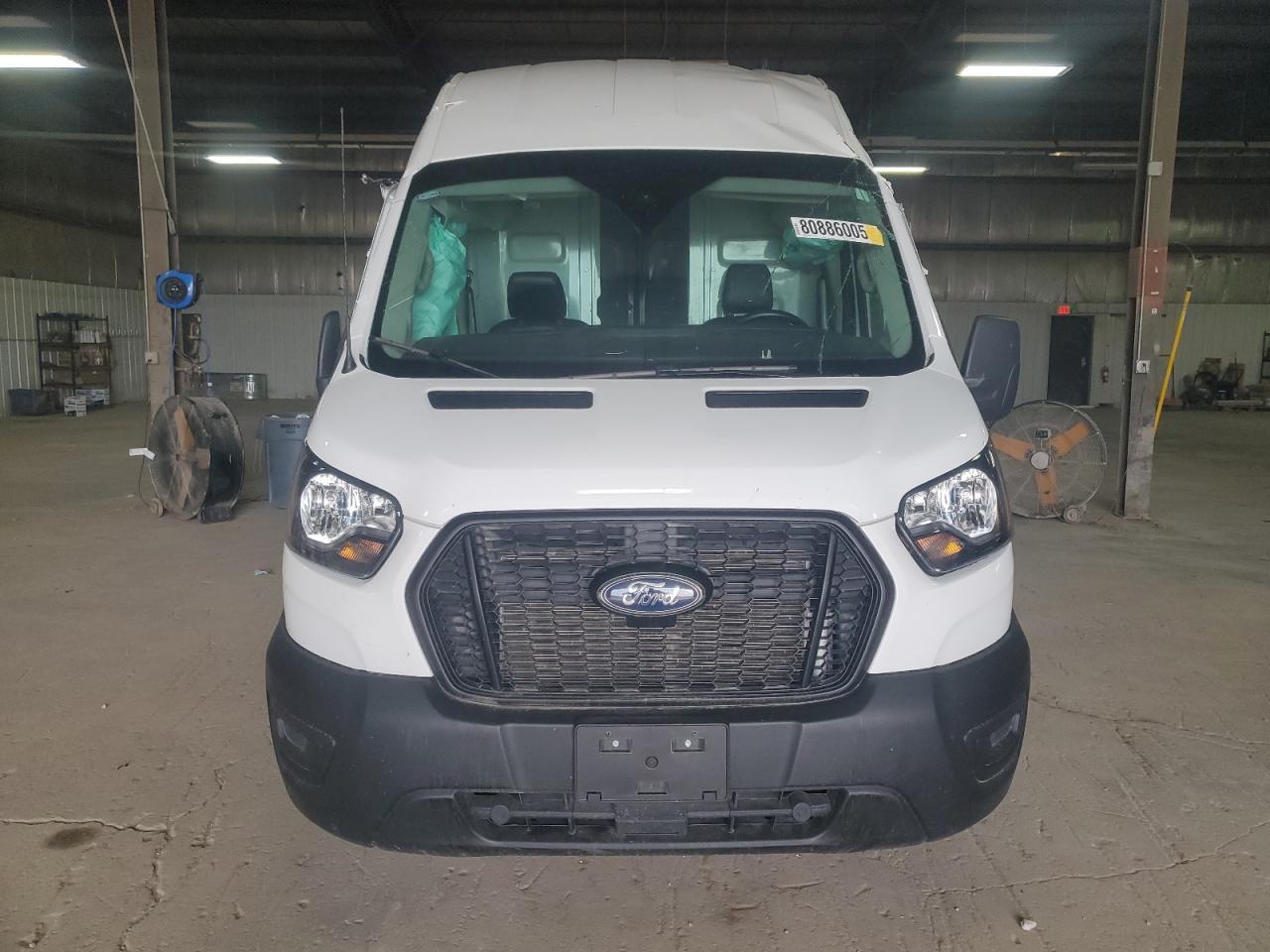 2023 Ford Transit T-350 - Image 5
