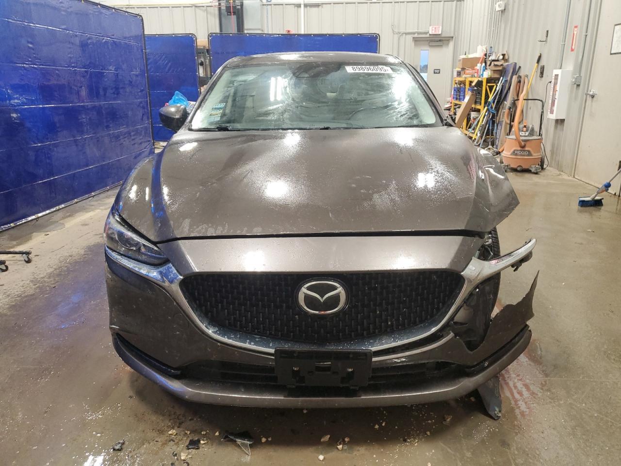 2018 Mazda 6 Grand Touring - Image 5