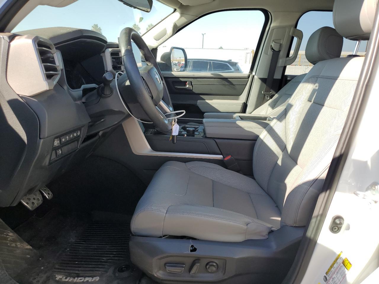 2022 Toyota Tundra Crewmax Limited - Фото 7