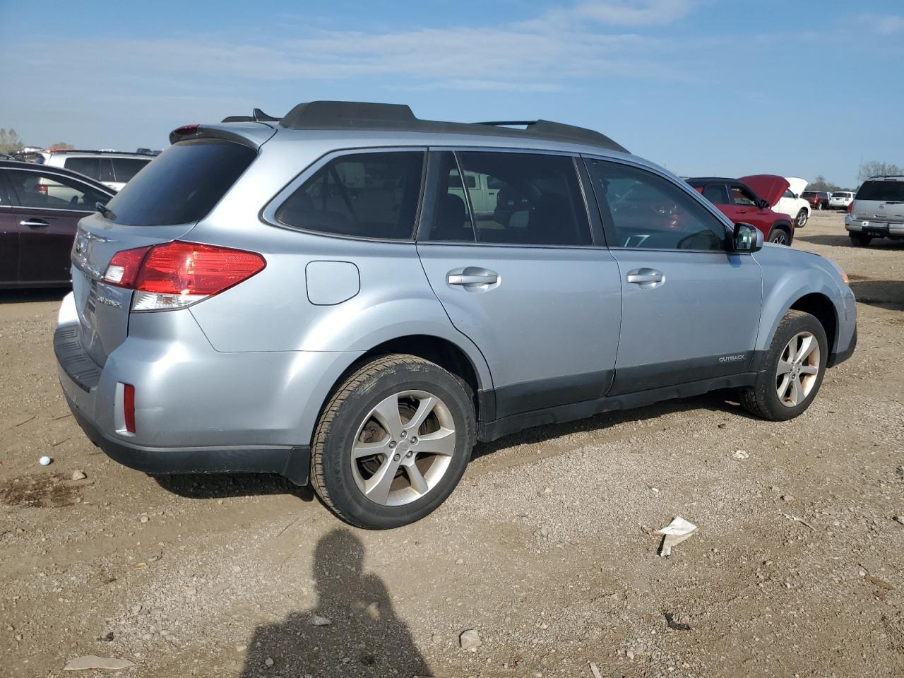 2014 Subaru Outback 2.5I Limited - Image 3