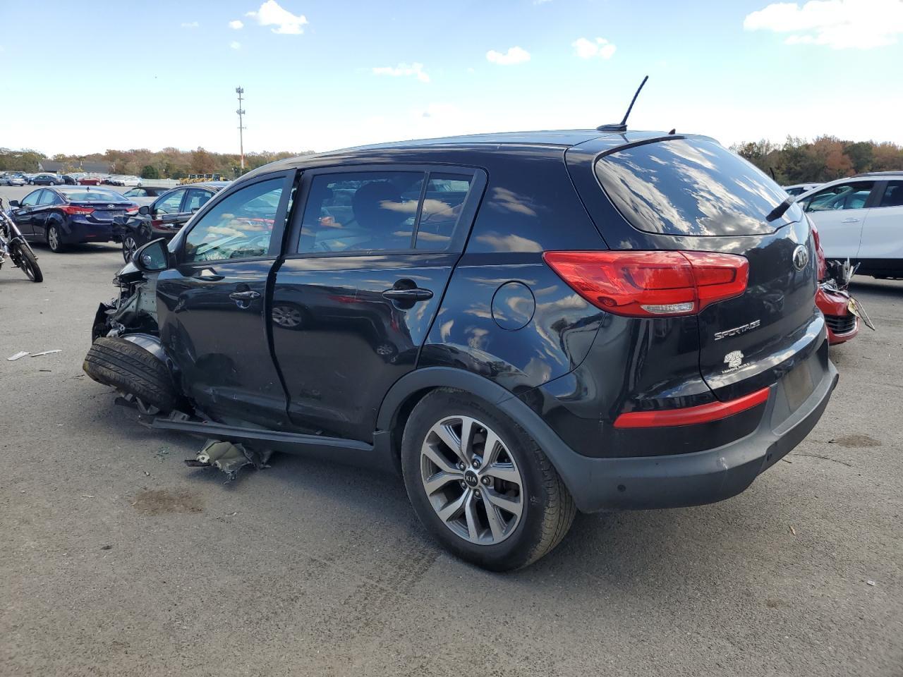 2016 Kia Sportage Lx - Image 2