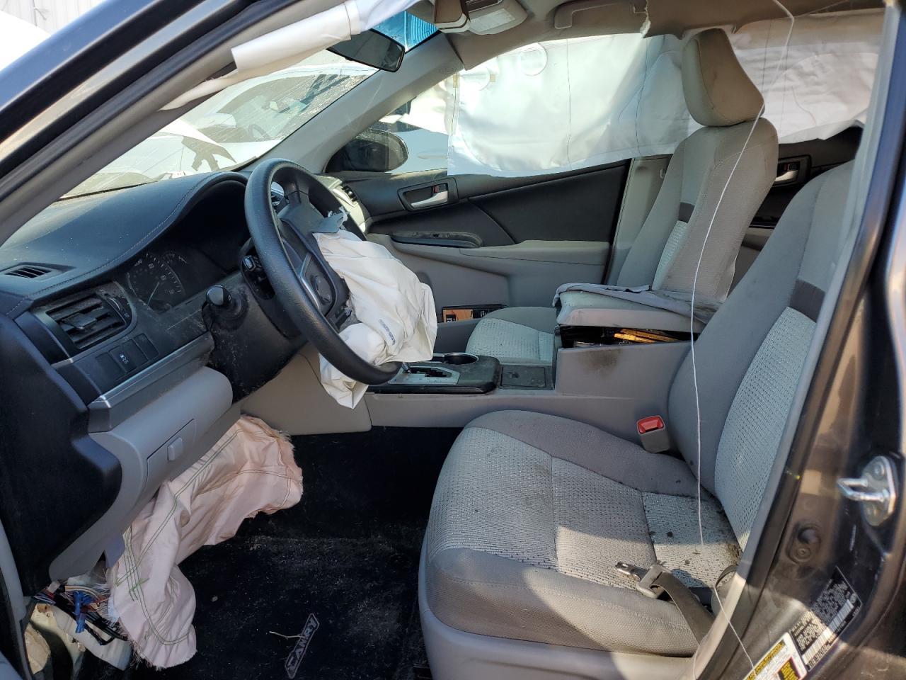 2014 Toyota Camry Le - Фото 7