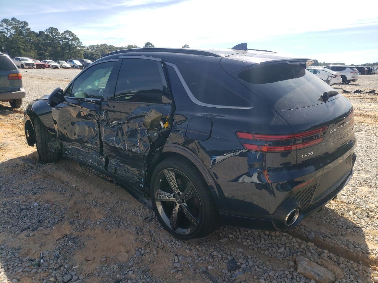 2025 Genesis Gv70 Base - Image 2