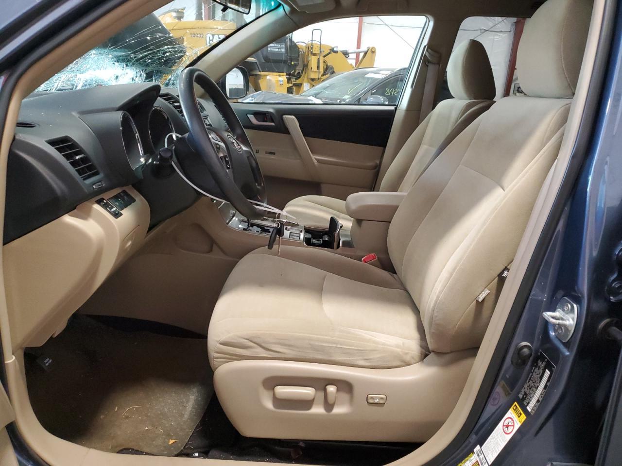 2013 Toyota Highlander Base - Image 7