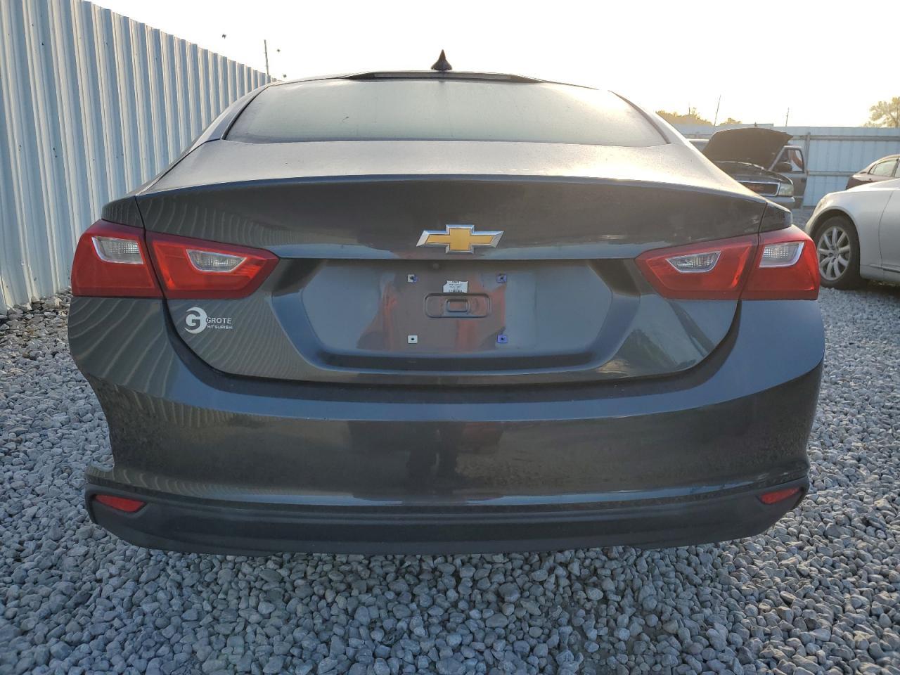2018 Chevrolet Malibu Lt - Image 6