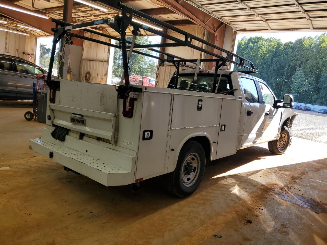 2022 Ford F250 Super Duty - Image 3