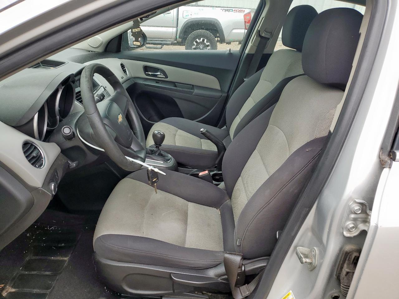 2010 Chevrolet Cruze Ls - Фото 7