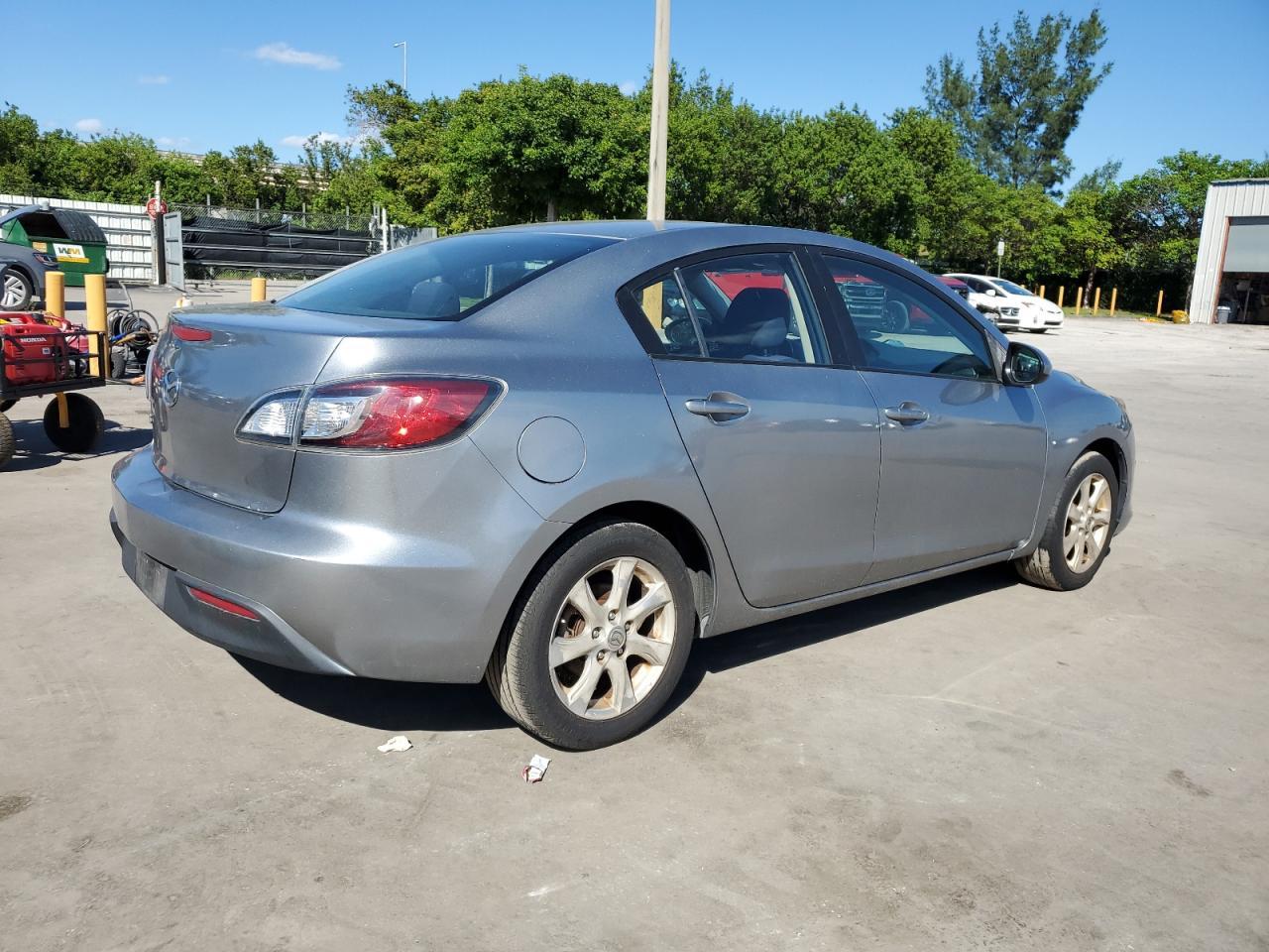2010 Mazda 3 I - Фото 3