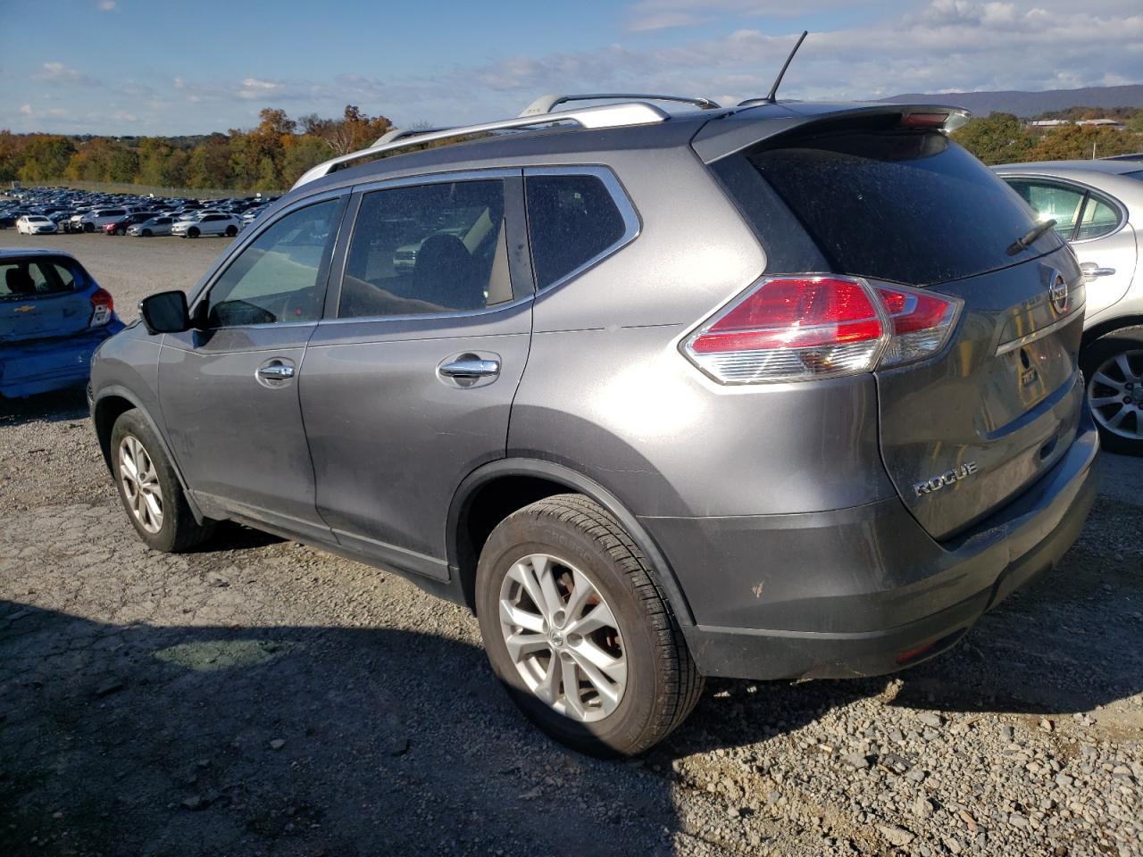 2016 Nissan Rogue S - Фото 2
