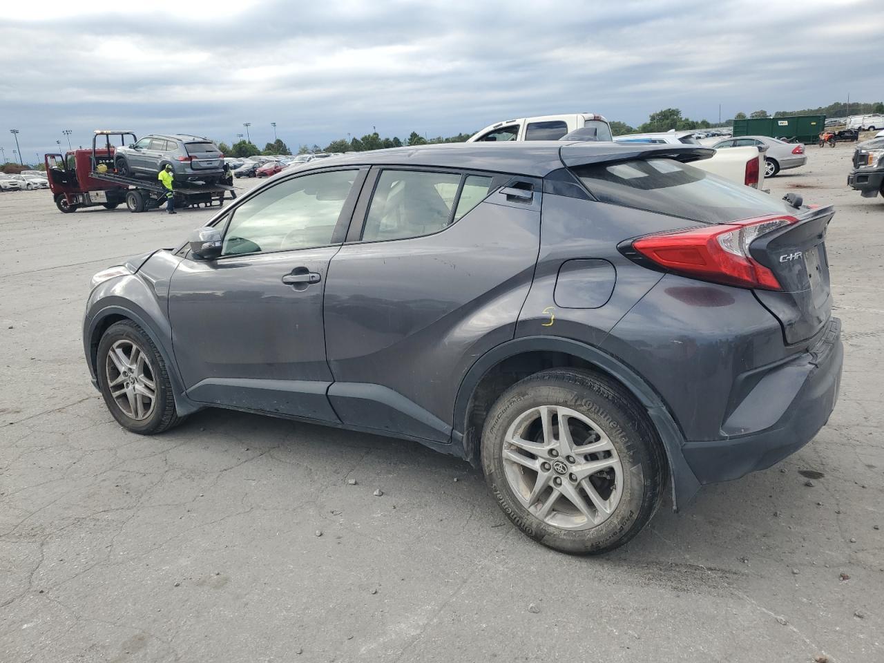 2021 Toyota C-Hr Xle - Фото 2