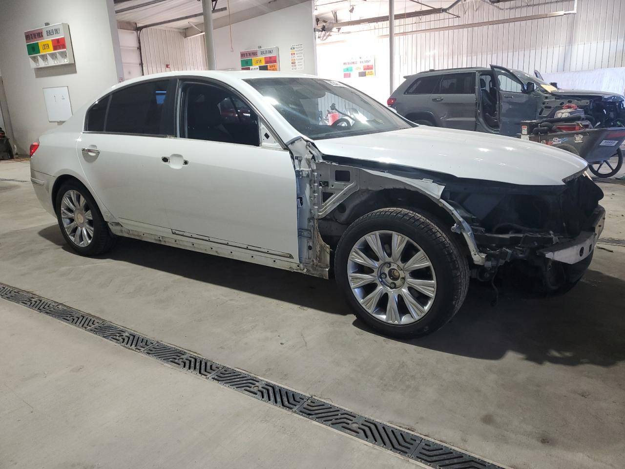 2009 Hyundai Genesis 3.8L - Фото 4