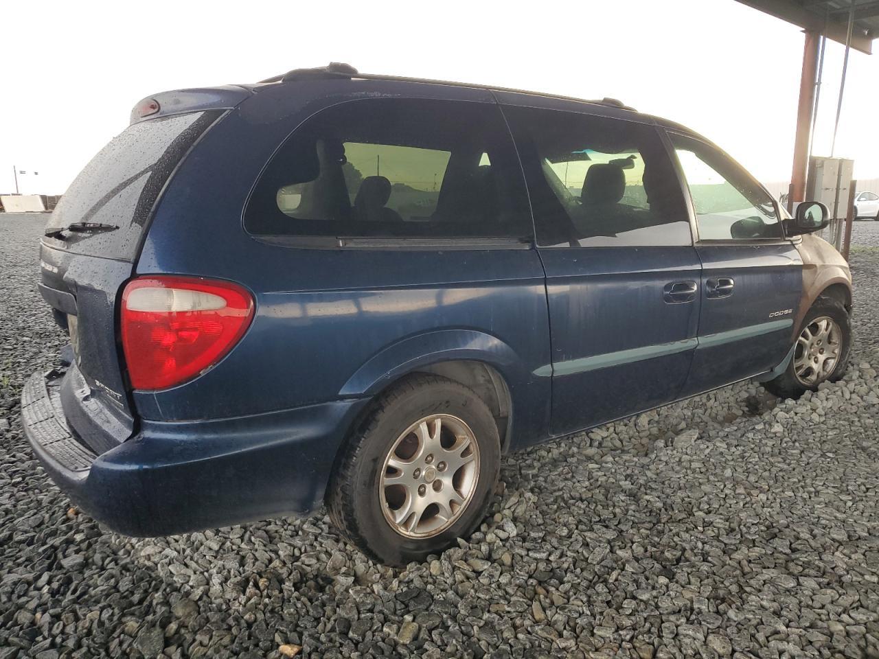 2001 Dodge Grand Caravan Sport - Фото 3