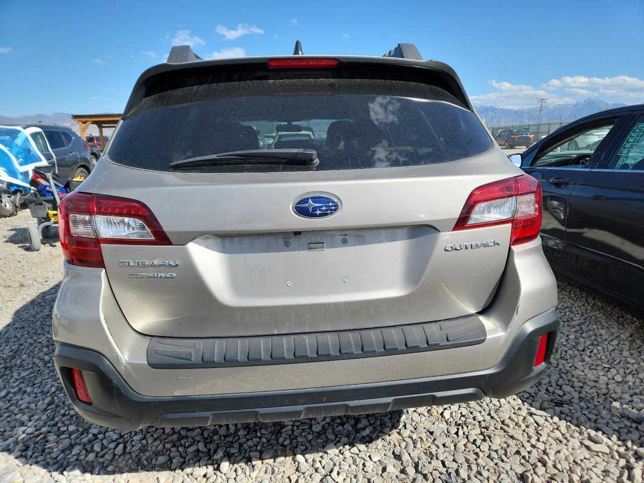 2018 Subaru Outback 2.5I Premium - Фото 6