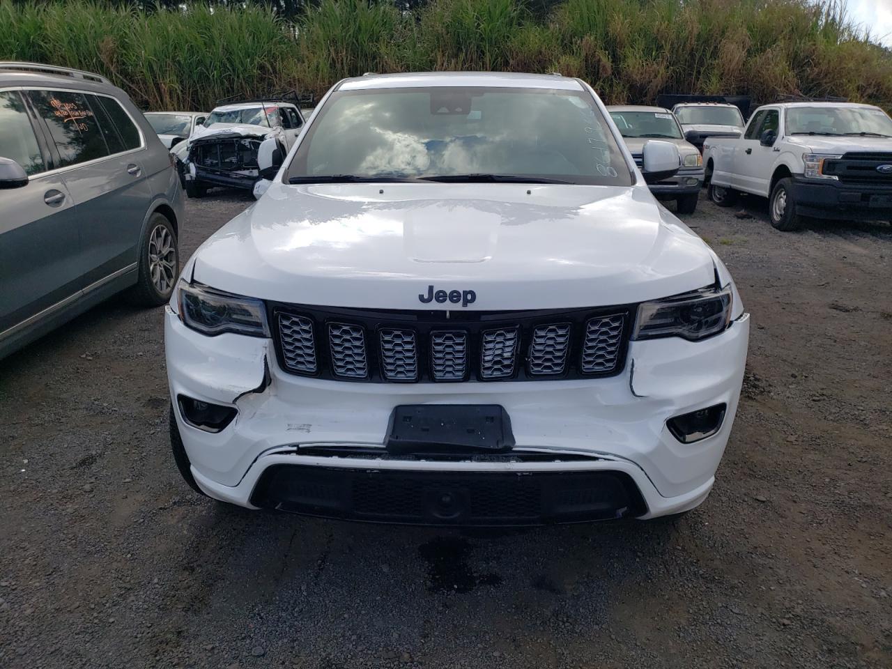 2022 Jeep Grand Cherokee Laredo E - Image 5