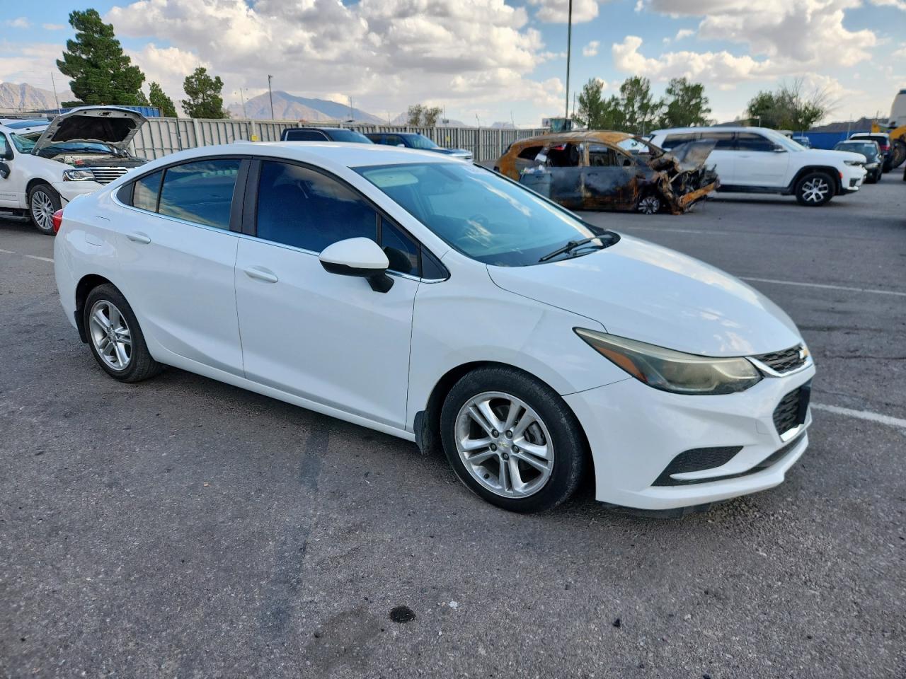 2017 Chevrolet Cruze Lt - Фото 4