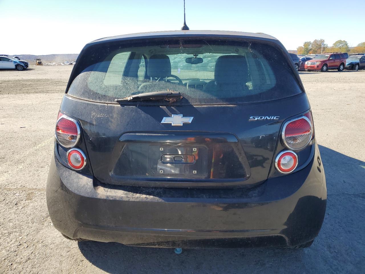 2014 Chevrolet Sonic Ls - Фото 6
