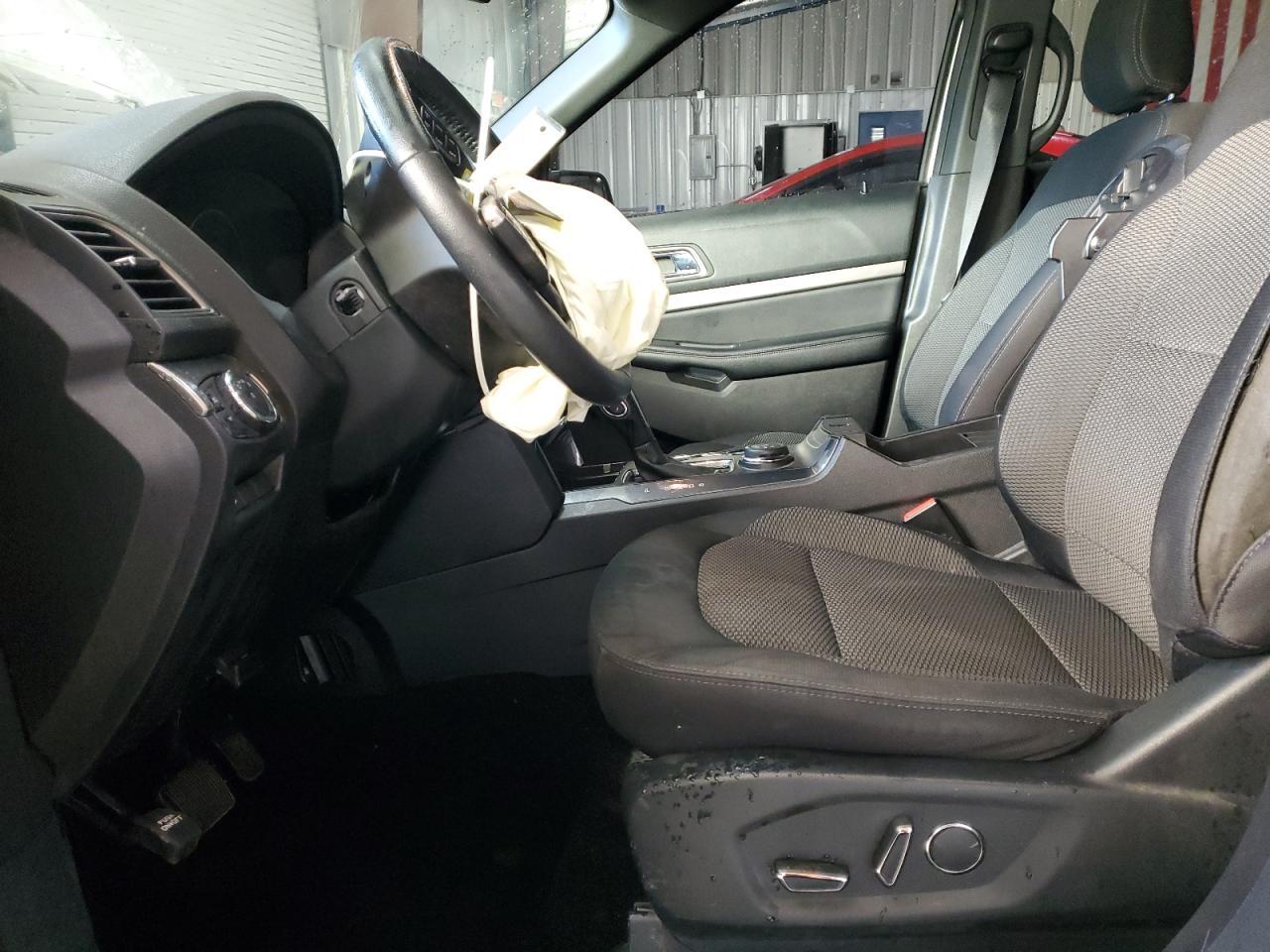 2018 Ford Explorer Xlt - Фото 7