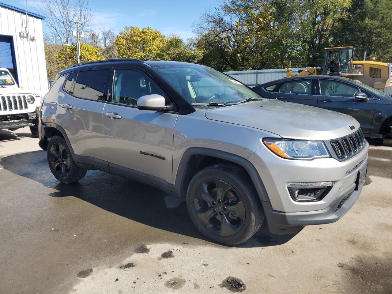 2019 Jeep Compass Latitude - Фото 4