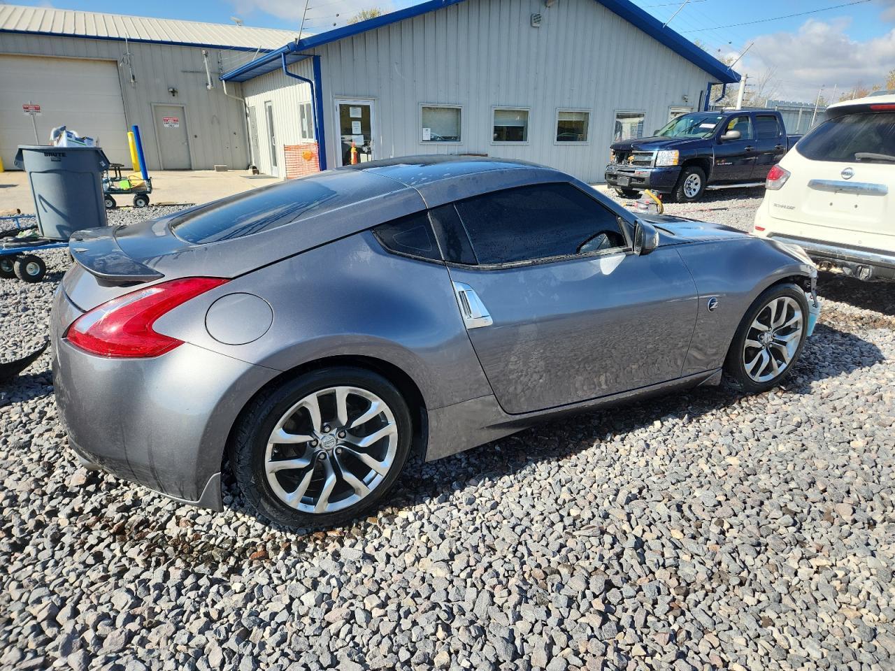 2014 Nissan 370Z Base - Image 3
