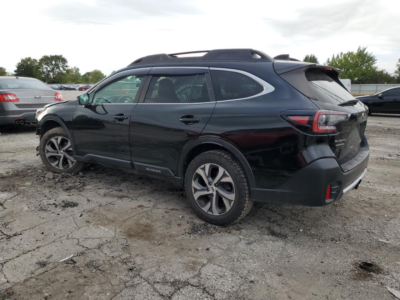 2021 Subaru Outback Limited - Фото 2