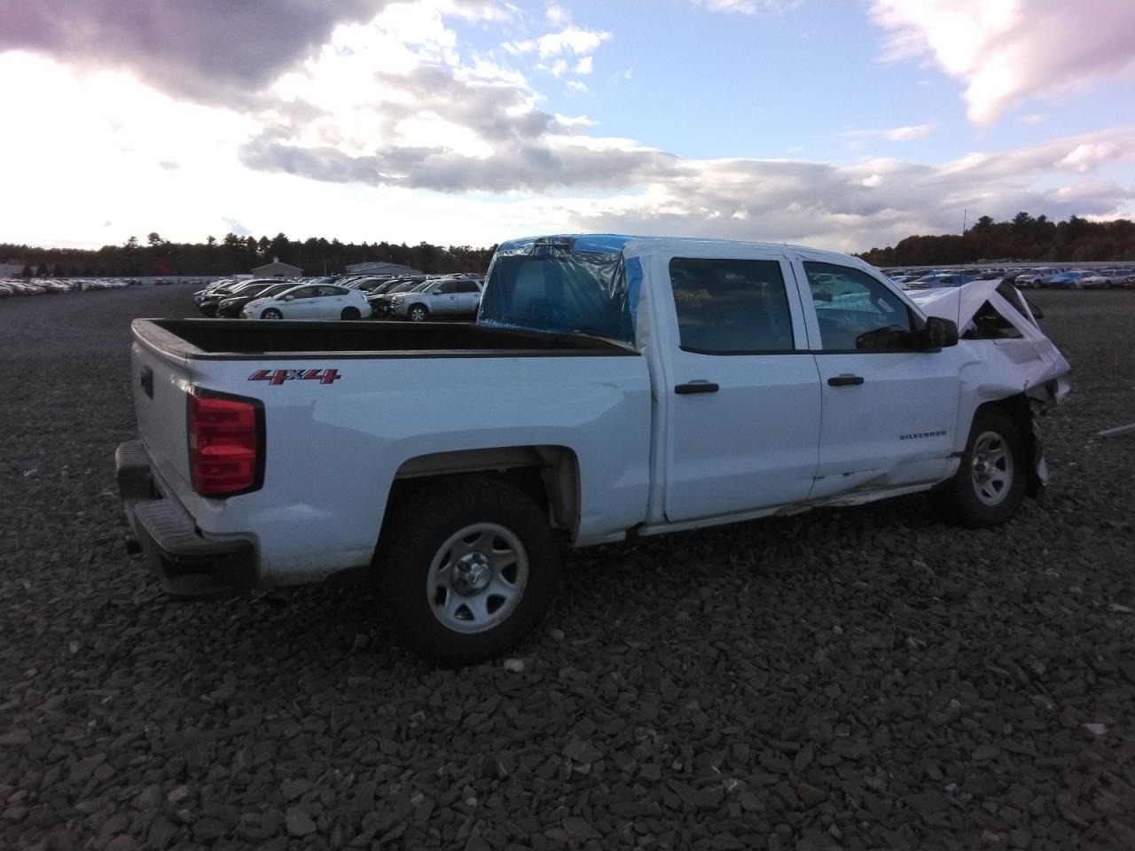2018 Chevrolet Silverado K1500 - Фото 3