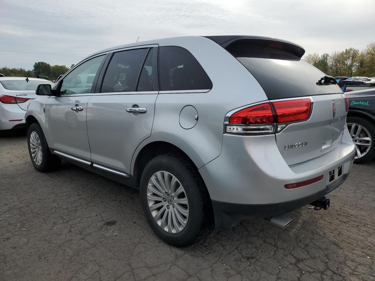 2013 Lincoln Mkx - Image 2
