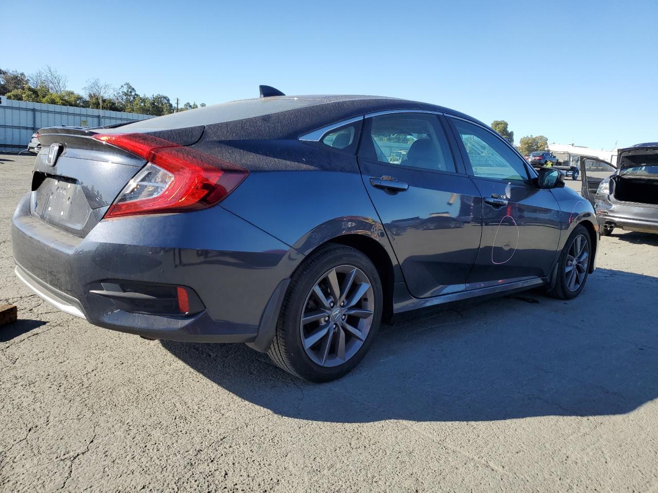 2019 Honda Civic Ex - Image 3