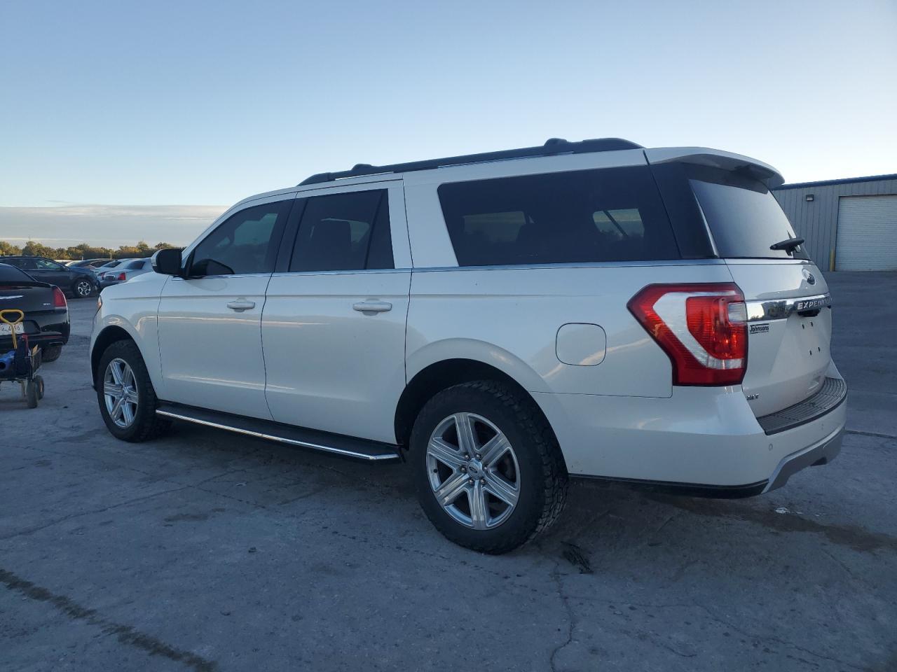 2018 Ford Expedition Max Xlt - Фото 2