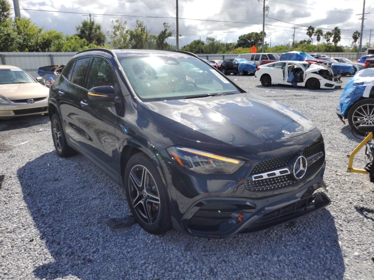 2025 Mercedes-Benz Gla 250 - Image 4