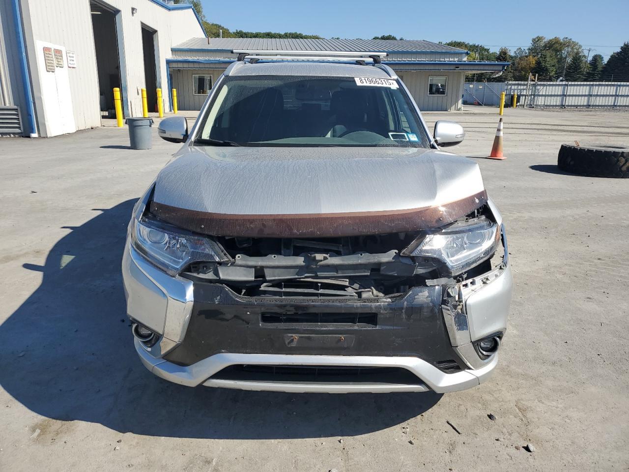 2018 Mitsubishi Outlander Phev - Image 5