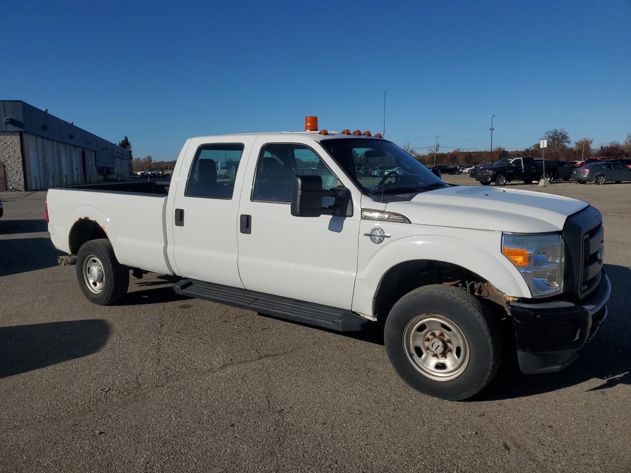 2015 Ford F350 Super Duty - Фото 4