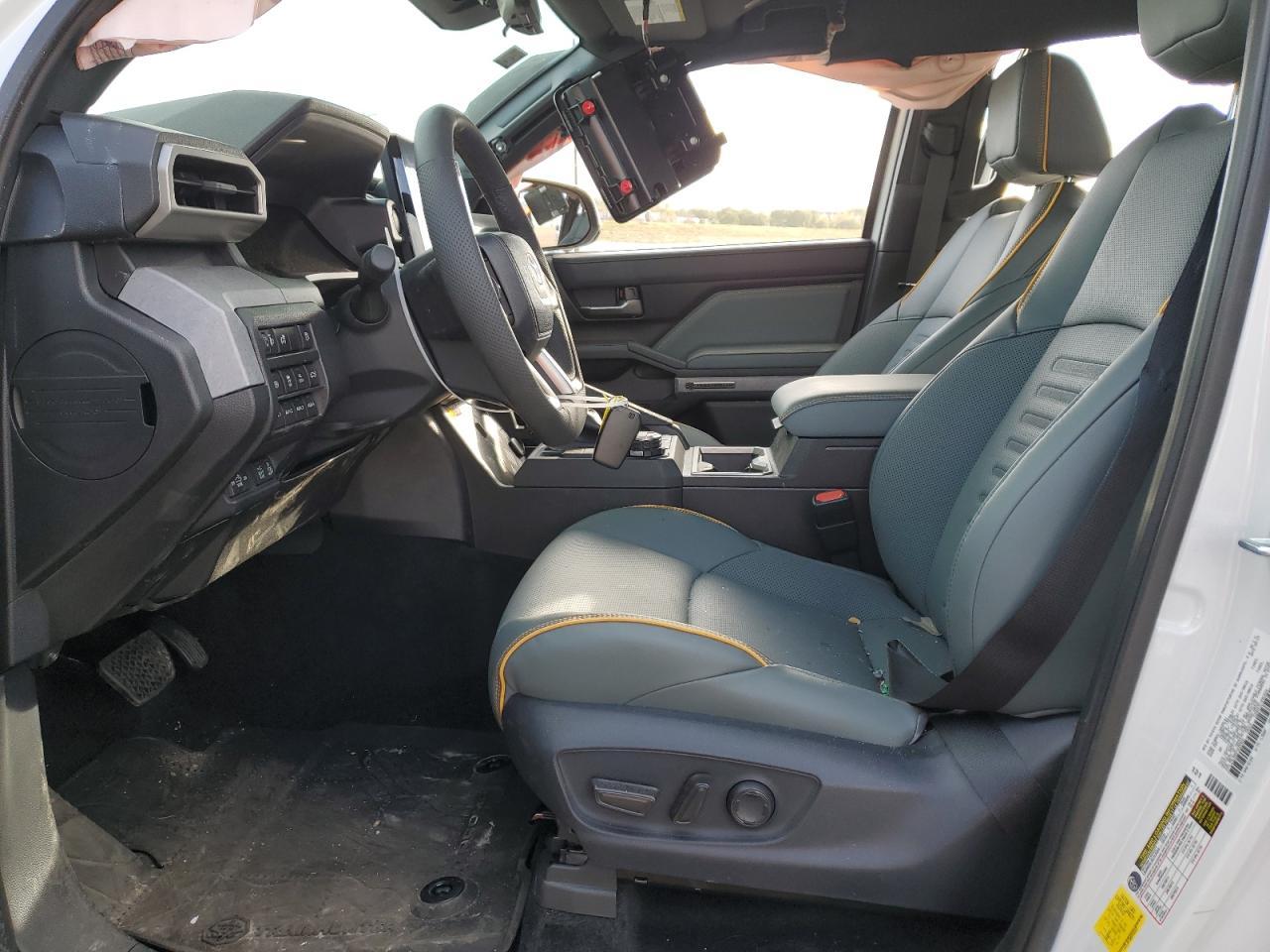 2025 Toyota Tacoma Double Cab - Фото 7