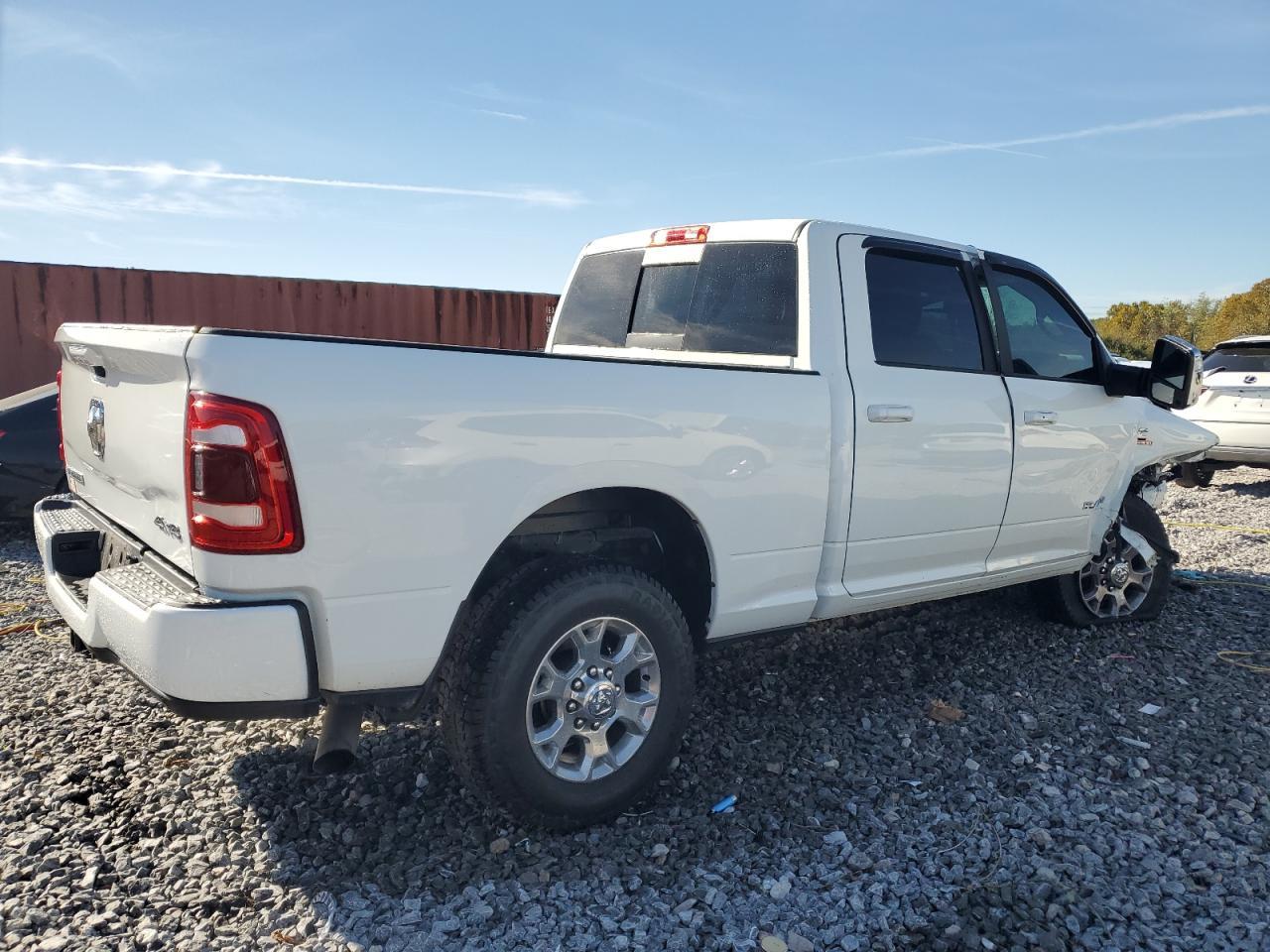 2023 Ram 2500 Laramie - Фото 3