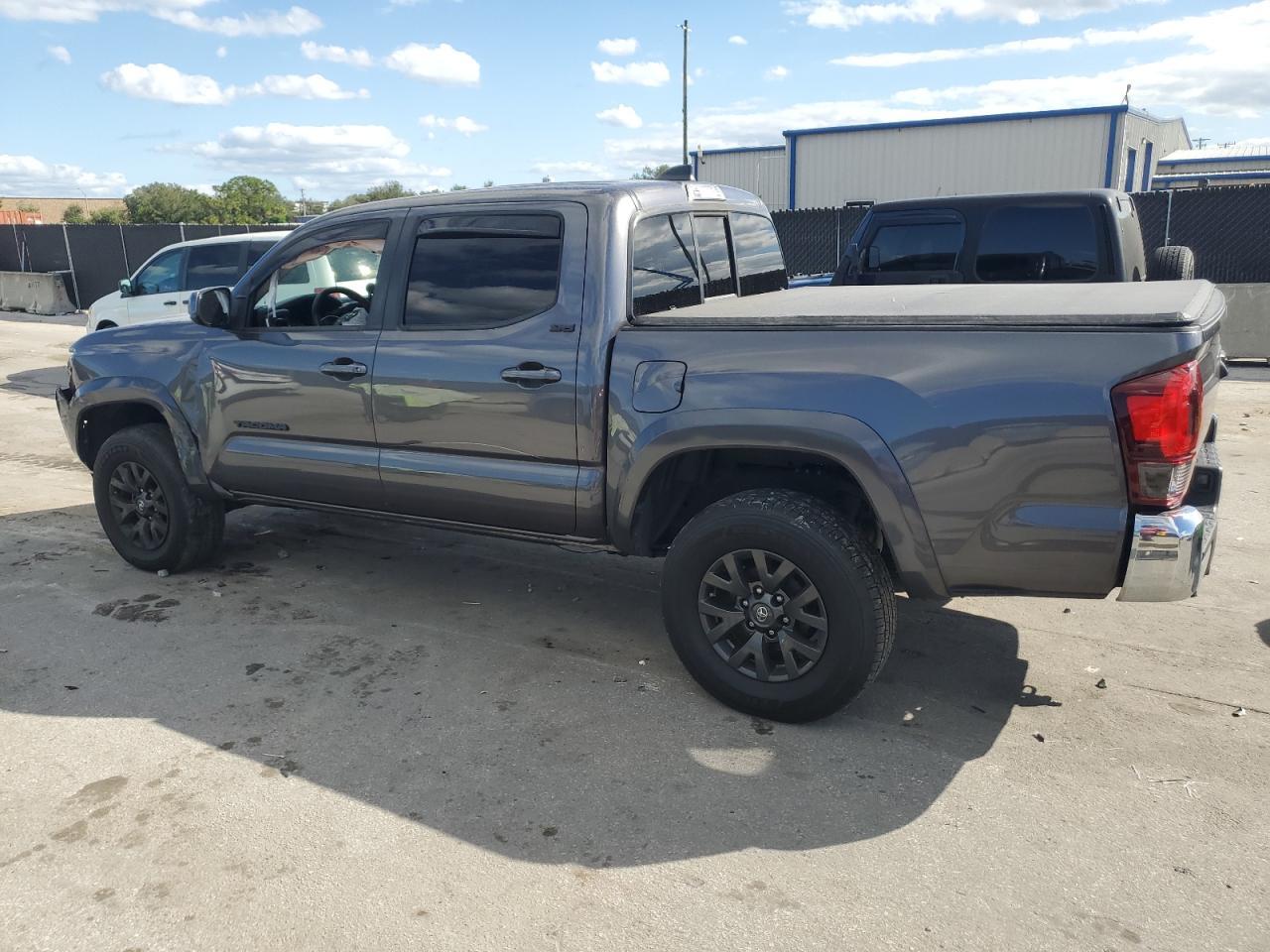 2022 Toyota Tacoma Double Cab - Фото 2