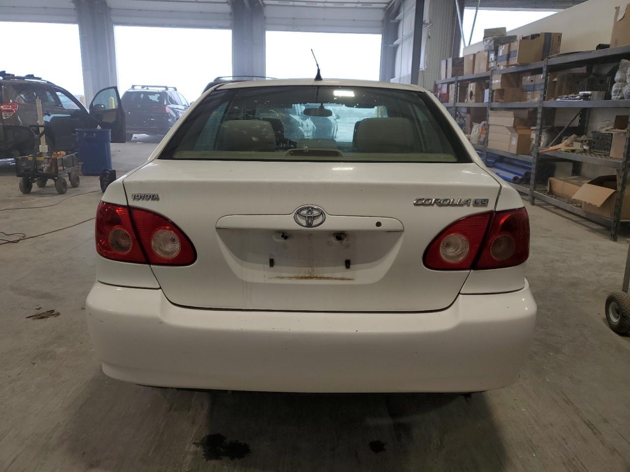 2005 Toyota Corolla Ce - Фото 6