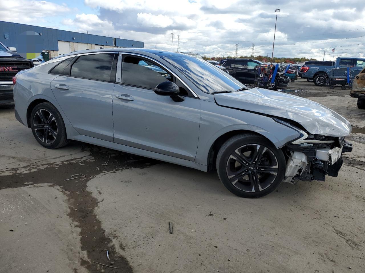 2022 Kia K5 Gt Line - Image 4