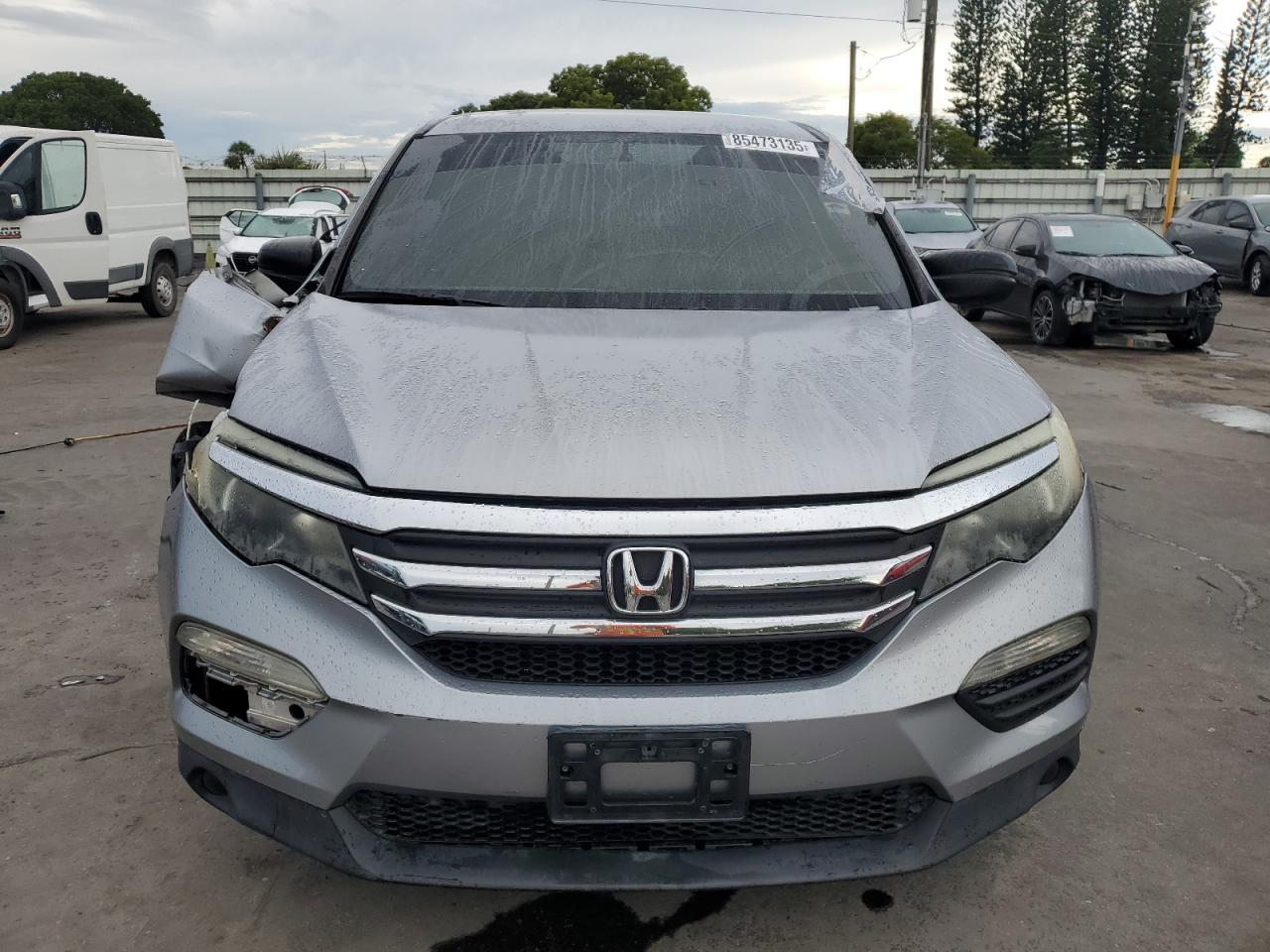 2016 Honda Pilot Lx - Image 5