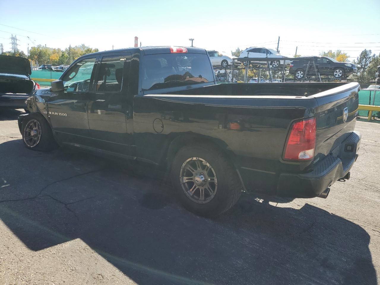2012 Dodge Ram 1500 St - Фото 2