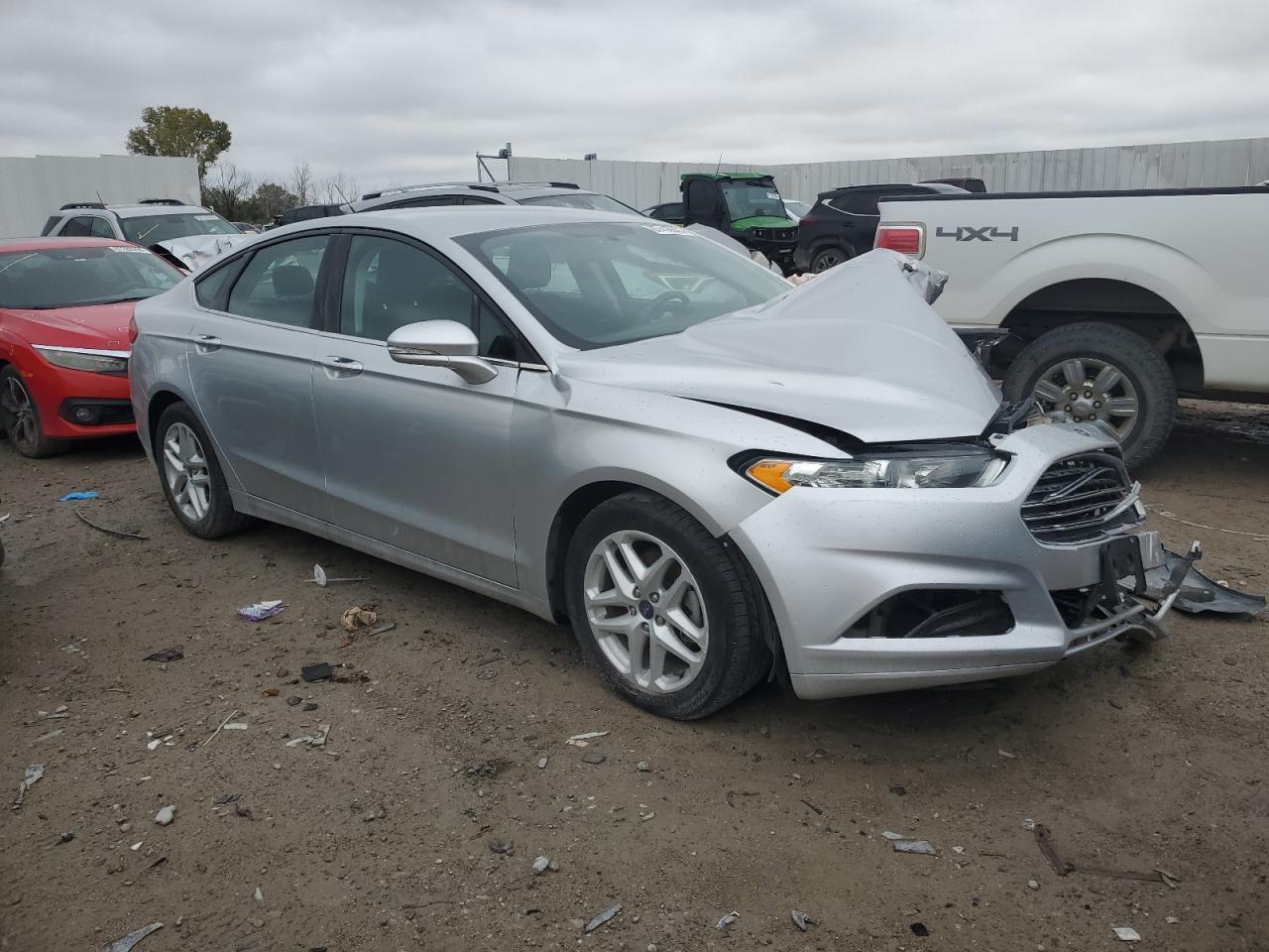 2016 Ford Fusion Se - Фото 4