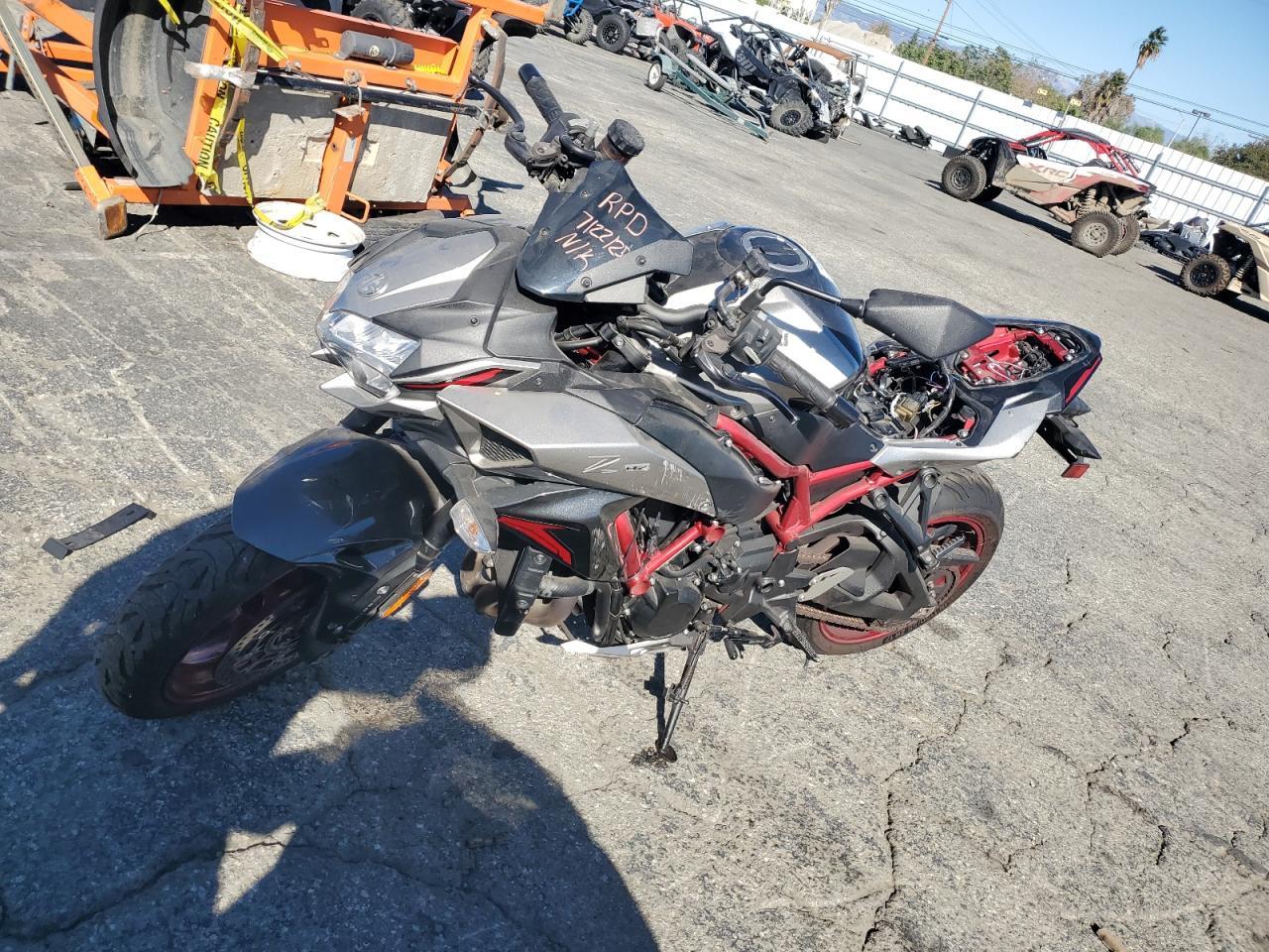 2023 Kawasaki Zr1000 K - Фото 3