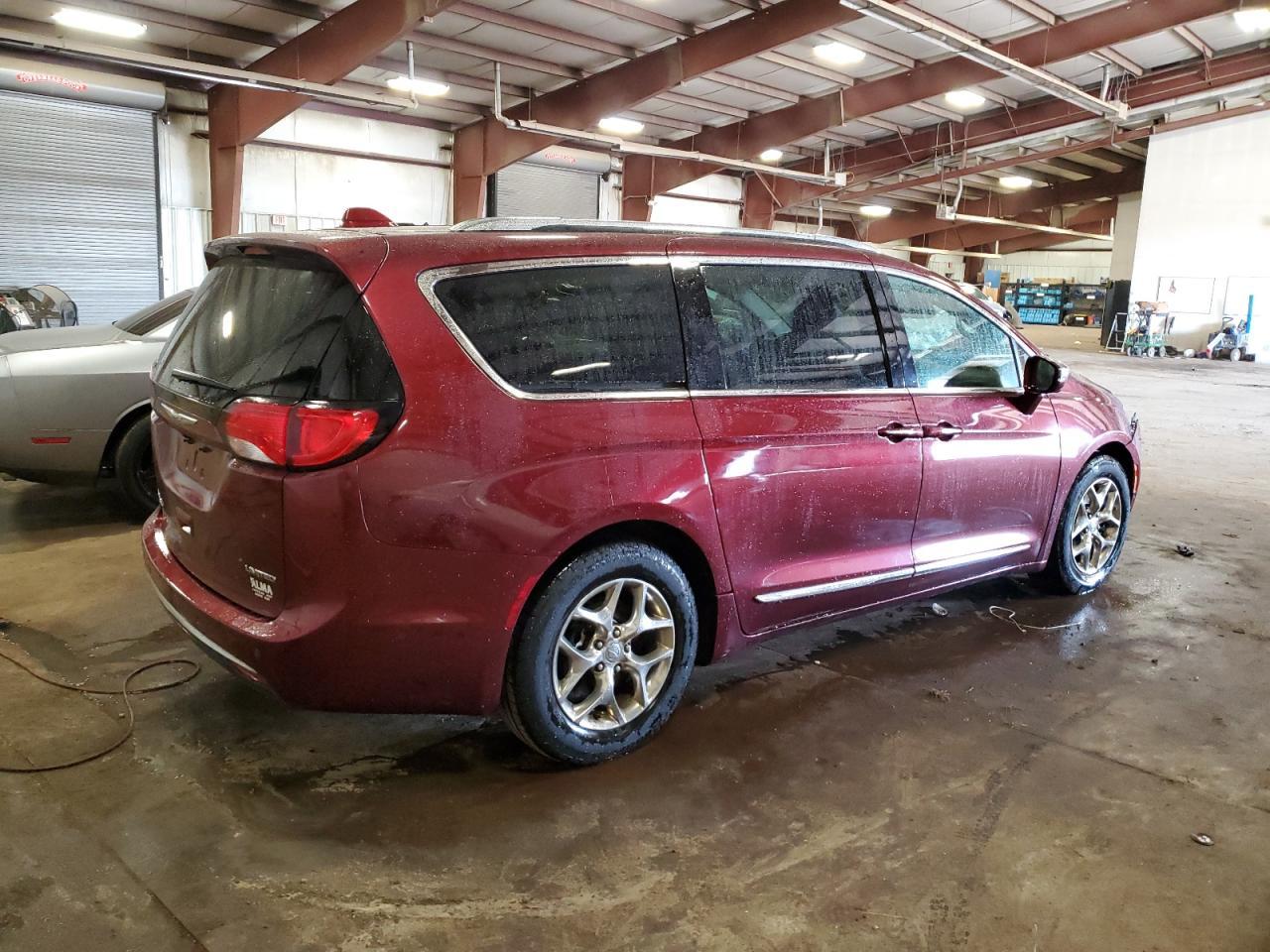 2017 Chrysler Pacifica Limited - Фото 3