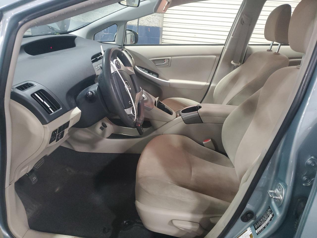 2015 Toyota Prius - Фото 7