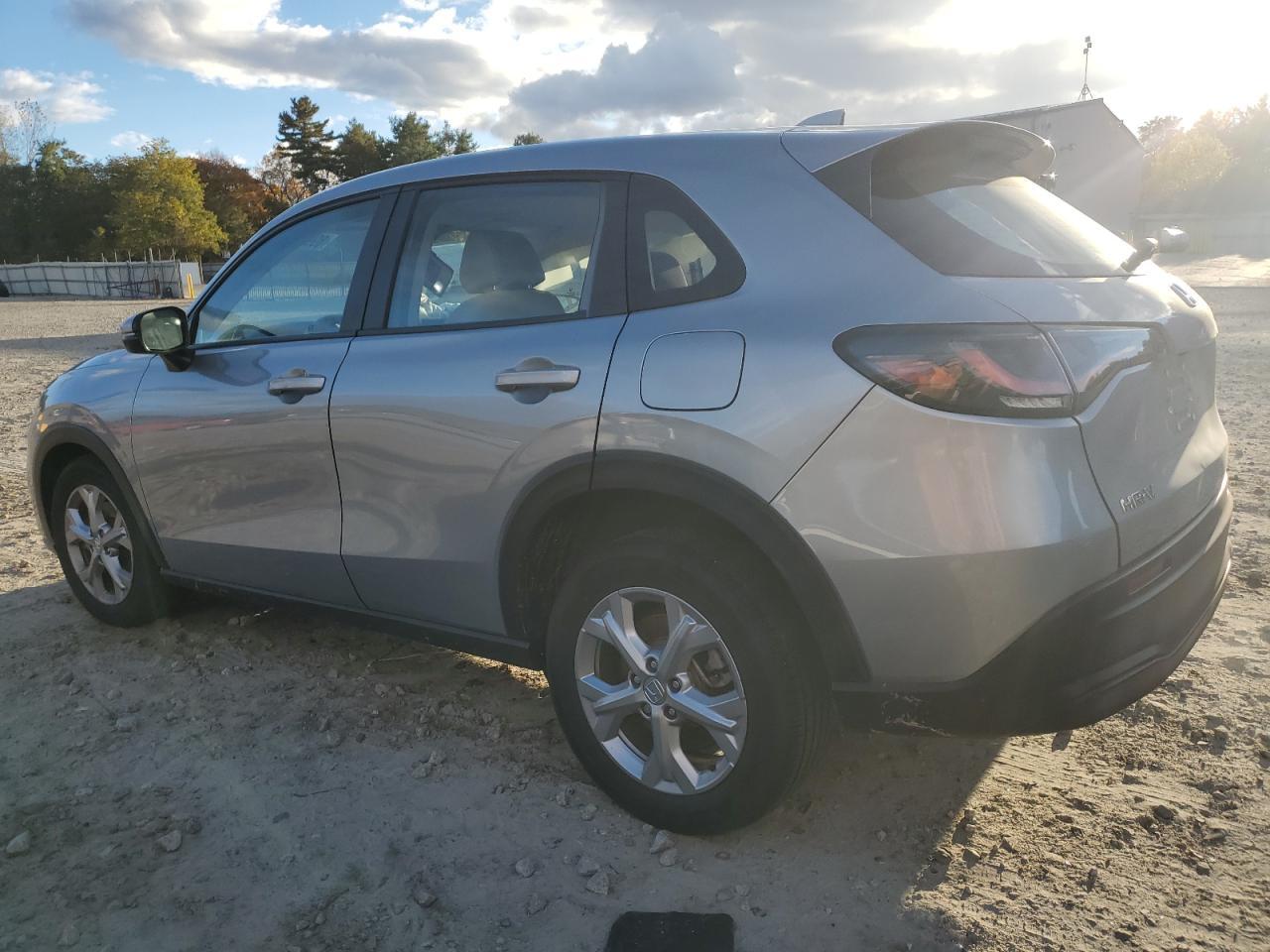 2025 Honda Hr-V Lx - Image 2