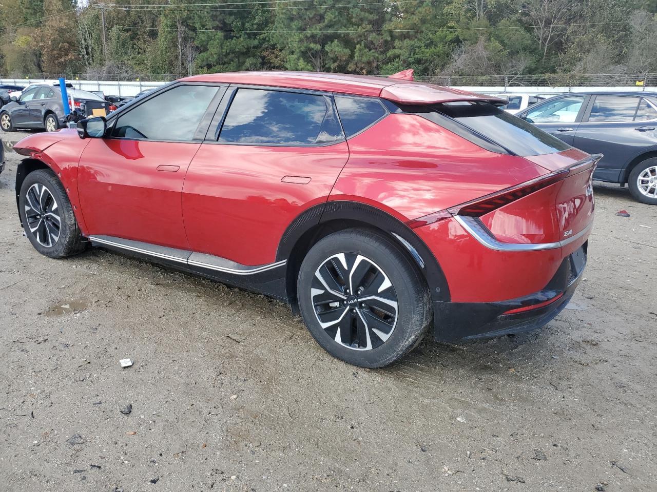 2023 Kia Ev6 Light - Image 2