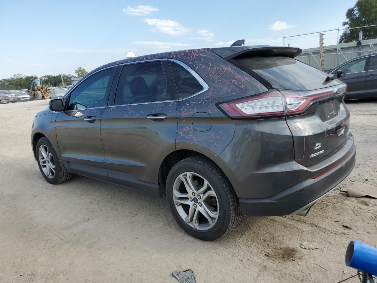 2016 Ford Edge Titanium - Фото 2