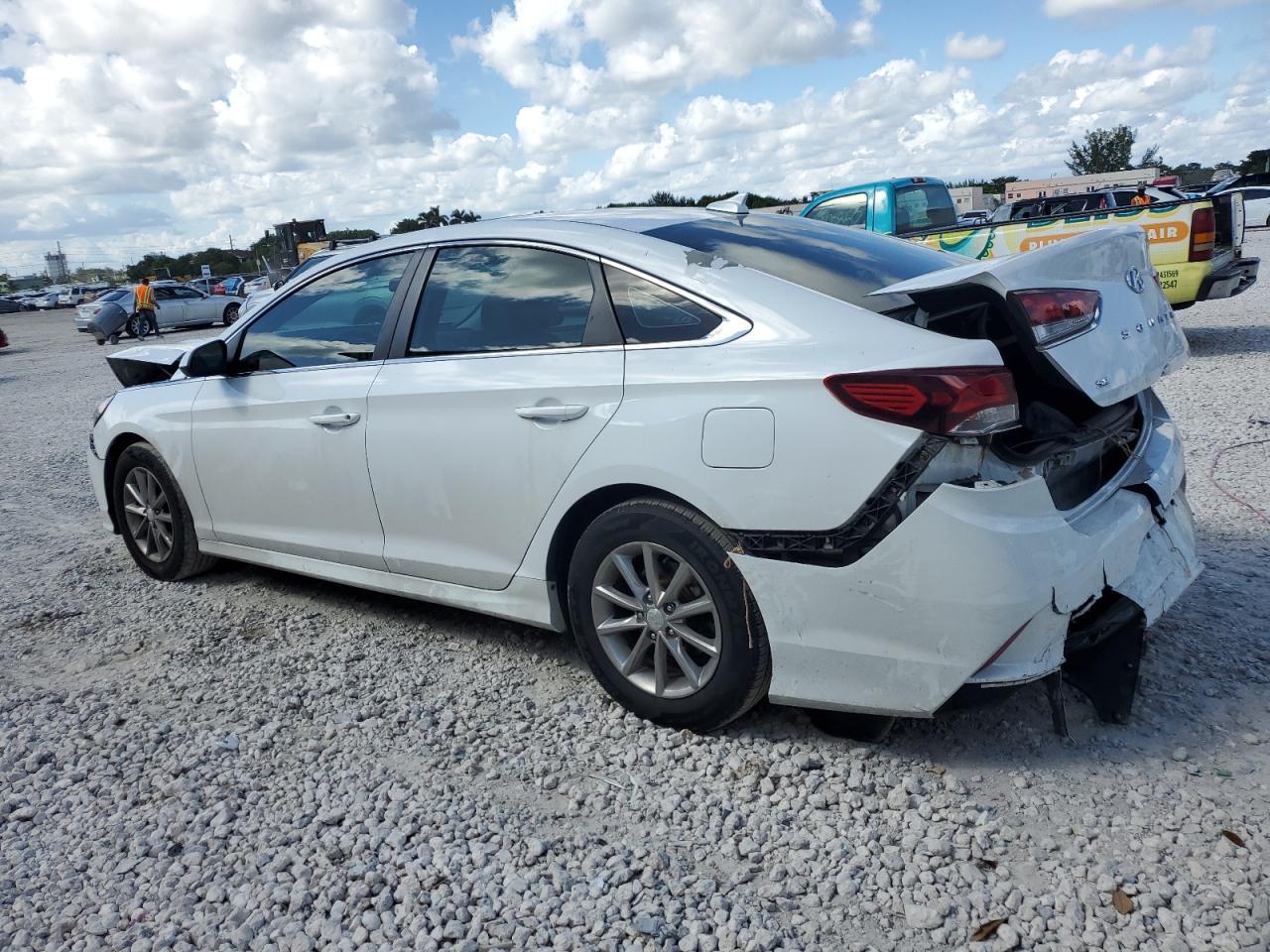 2018 Hyundai Sonata Se - Фото 2