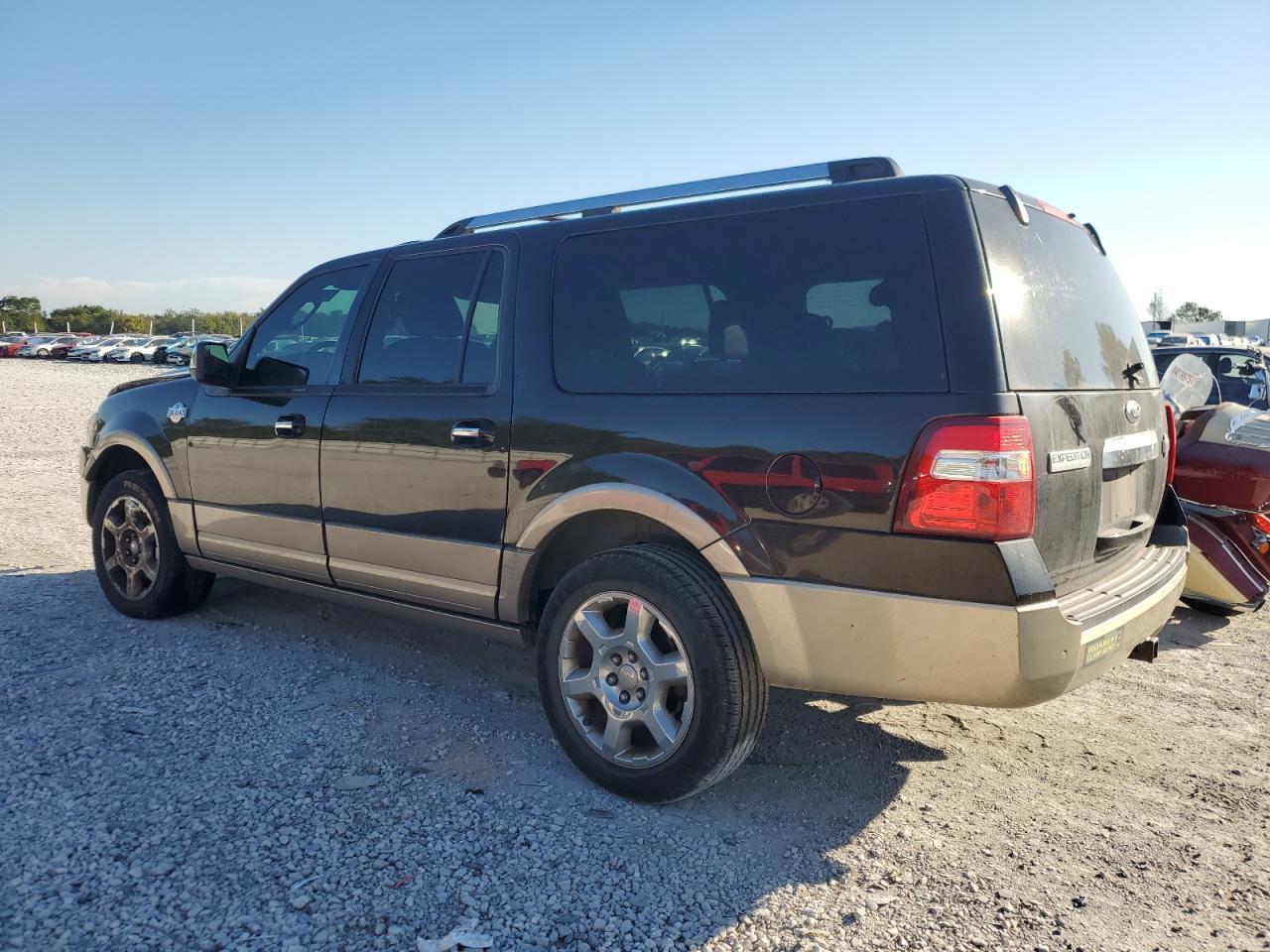 2013 Ford Expedition El Xlt - Image 2