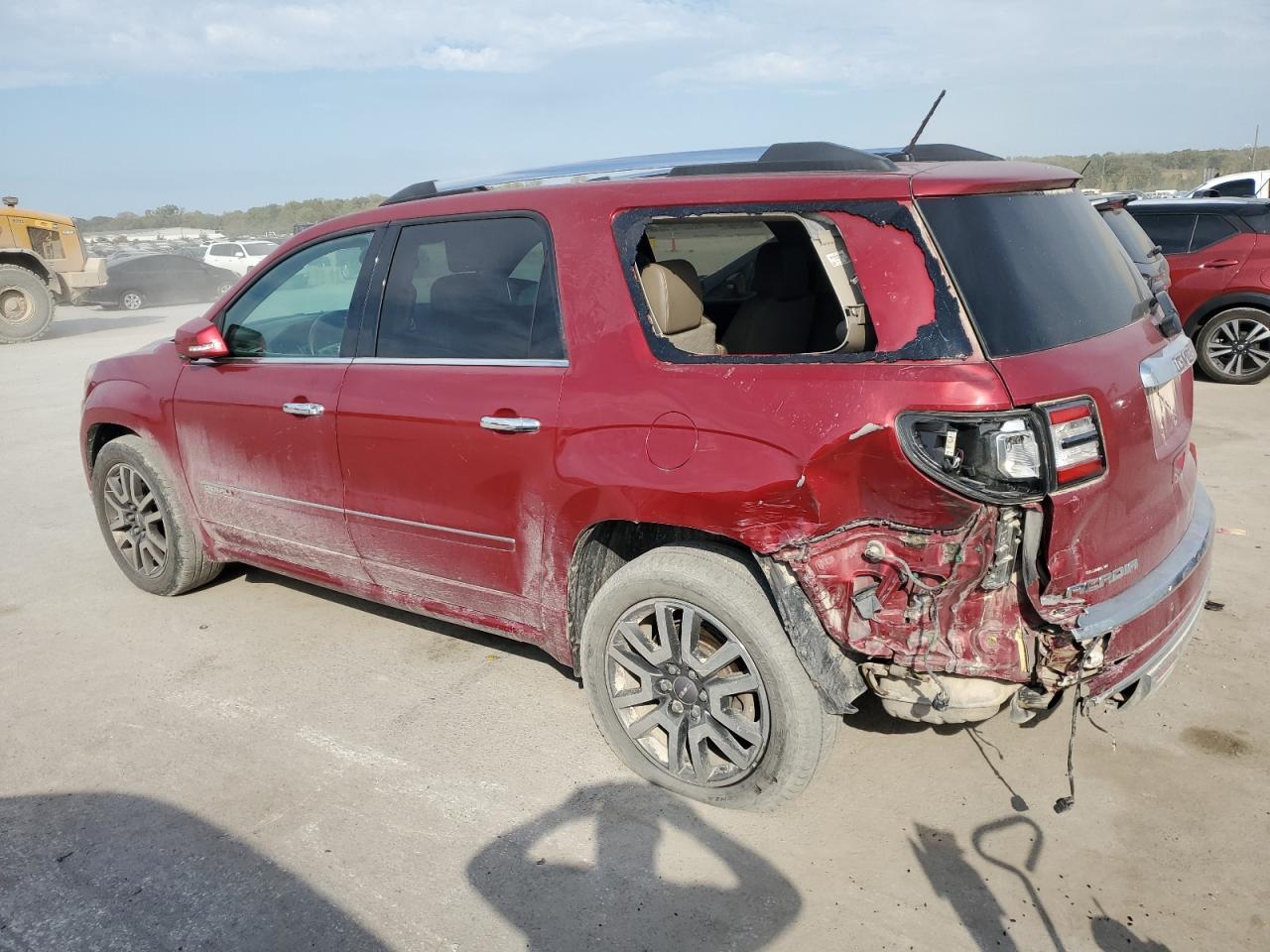 2013 GMC Acadia Denali - Фото 2