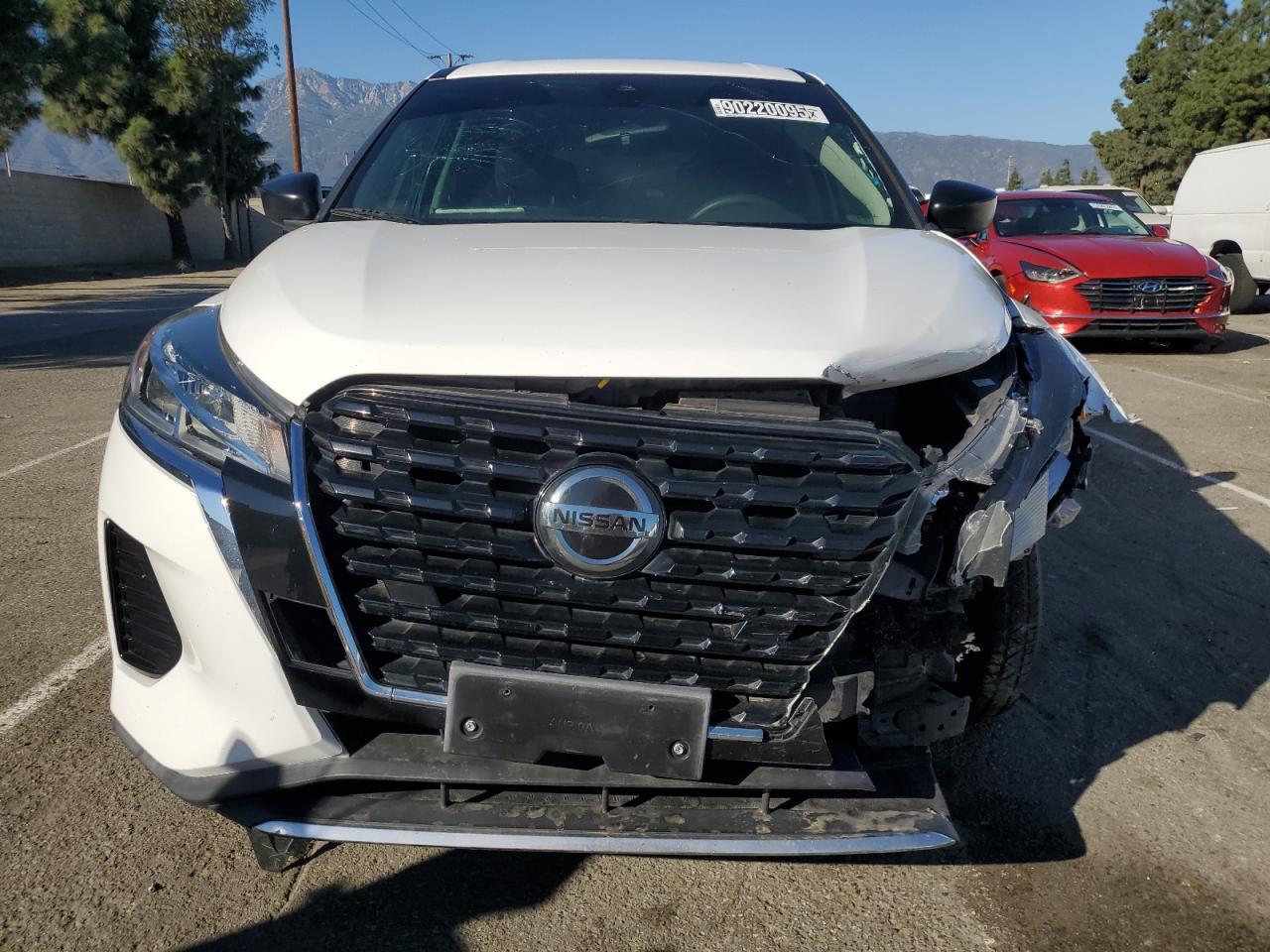 2021 Nissan Kicks S - Фото 5